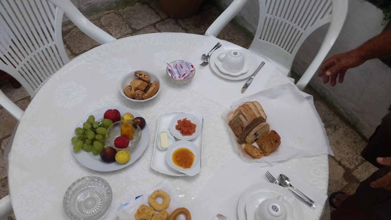לינה וארוחת בוקר גאליאנו דל קאפו Palazzo Bitonti מראה חיצוני תמונה